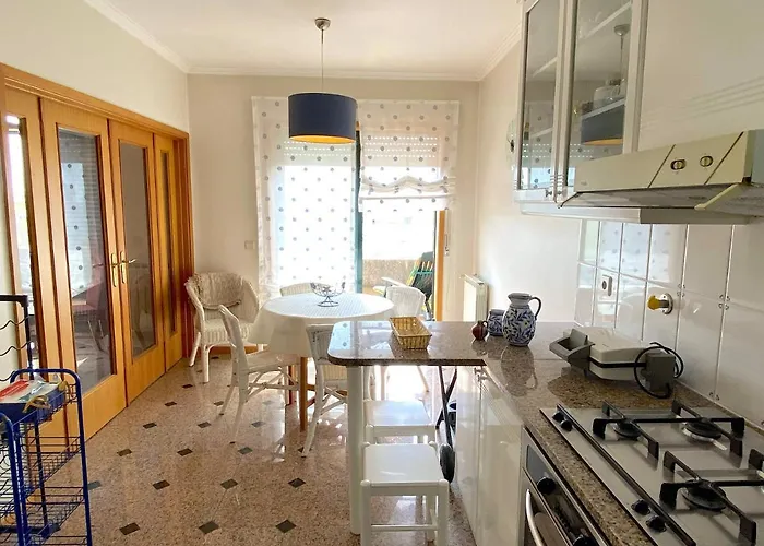 Beachside Feel Full & Casino Apartamento Sao Felix da Marinha