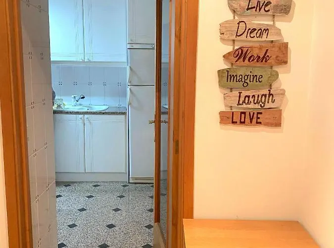 Beachside Feel Full & Casino 아파트 São Félix da Marinha